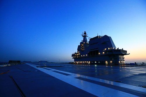 海外媒体称中国海军建设步伐迅猛：或很快拥有航母战斗群