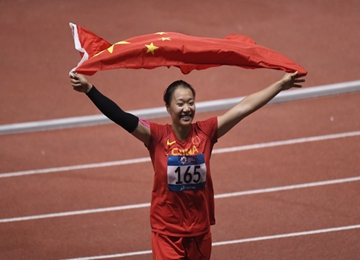 金牌！烟台姑娘刘诗颖亚运会标枪破纪录夺冠