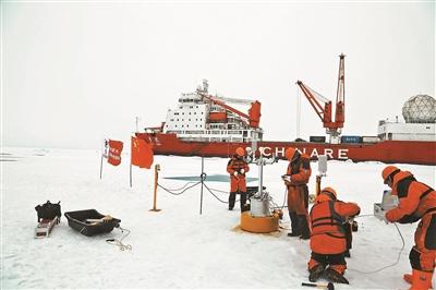 “中国造”无人冰站首次在北极“上岗”