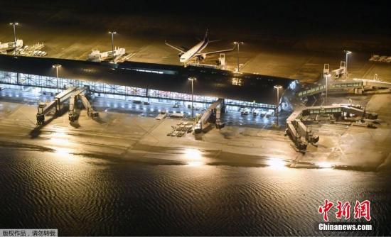日本关西机场封闭打乱台旅客行程 458人延后返台