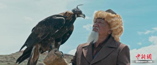 《远去的牧歌》首映 演绎哈萨克族牧民转场故事