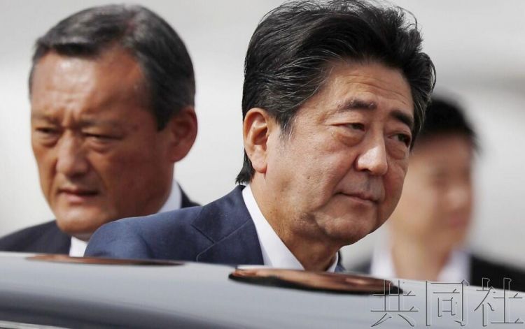 日本为重启日俄和平条约谈判展开协调，考虑同意普京提议