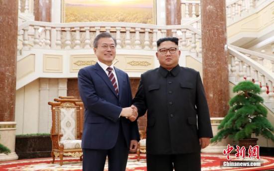韩朝结束第二轮首脑会谈 签署9月平壤共同宣言