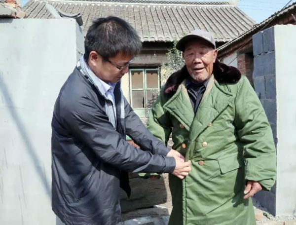 第一书记的三封公开信_17城_山东新闻_新闻_