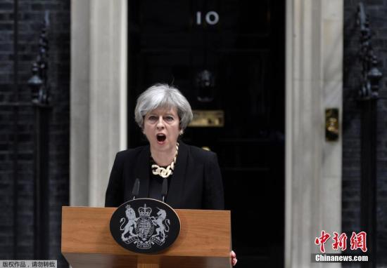 脱欧方案遭批 英首相特蕾莎呼吁保守党团结一致