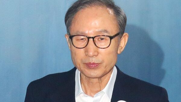 韩国前总统李明博贪腐案5日一审宣判 李明博不出席