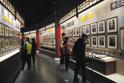 故宫史上最大规模院外展落户太原 千余件文物还原宫廷百态