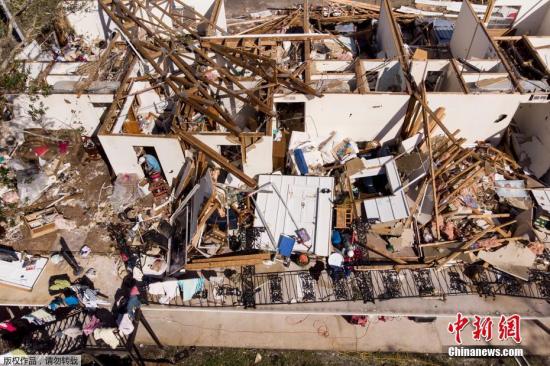 飓风“迈克尔”在美致至少6人死亡 小城面目全非