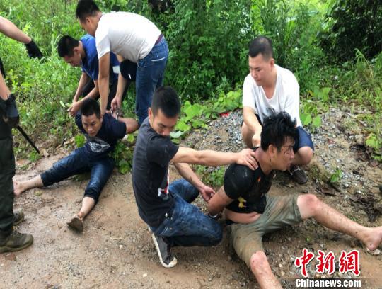 跨境合作效果显现 广西崇左警方今年缴获毒品海洛因超226公斤