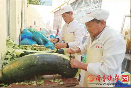济南中小学配餐要求全覆盖 团餐企业抢市场