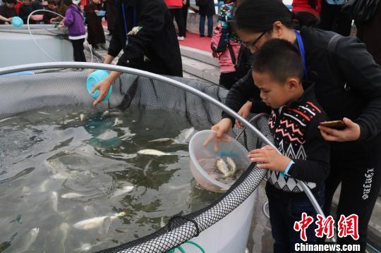 养海护生感恩海洋 第八届国际放生节在浙江洞头举行