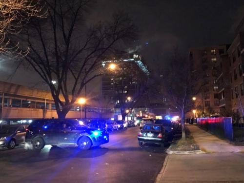 芝加哥华埠附近医院突发枪击案 2人死亡多人受伤