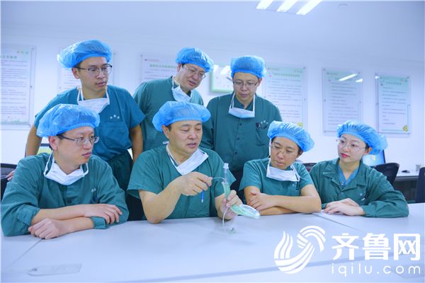 手术中，他们是生命保护神 记毓璜顶医院麻醉科主任李克忠团队