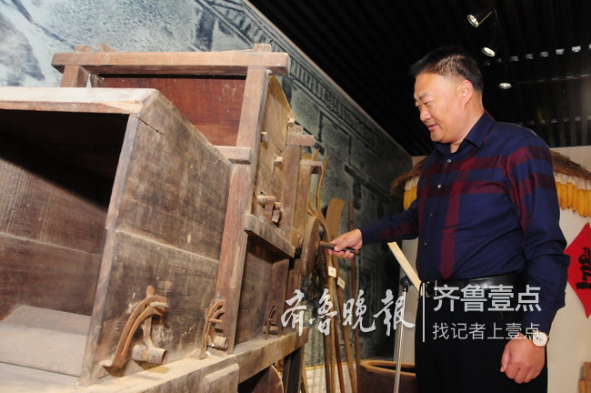 办公楼内办起粮仓博物馆，他20年收藏了1500件藏品