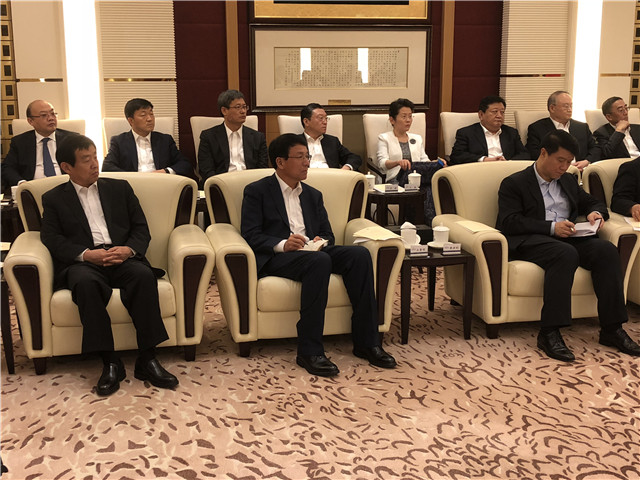 王鲁明参加山东省与招商局集团战略合作工作会谈