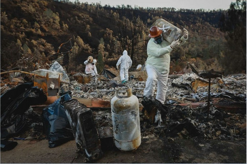 加州山火灾区启动废墟清理 专家：美国山火防治亟需反思