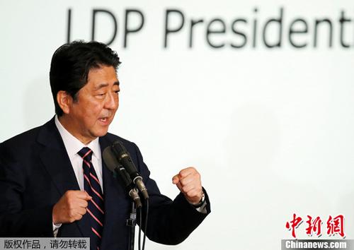 安倍内阁支持率跌至42% 逾半数日本民众反对修宪