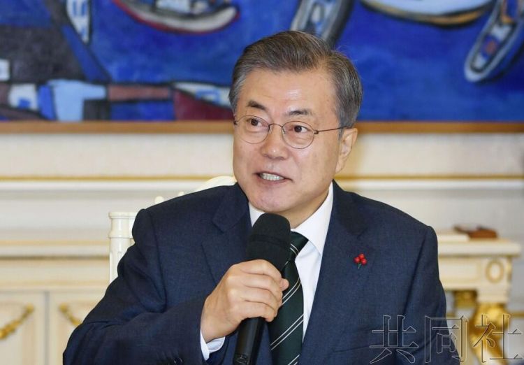文在寅会见日韩议员联盟代表团,就劳工案判决重申“尊重司法”
