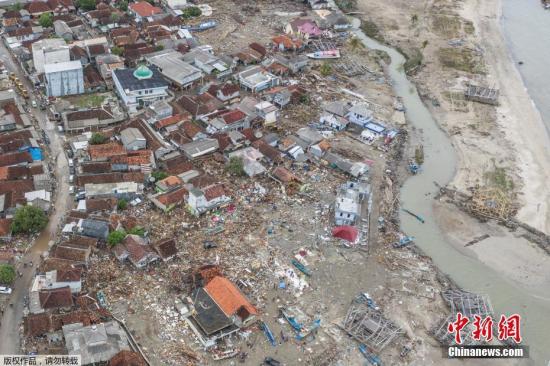 印尼海啸救援因暴雨遇阻 总统已下令购置新系统