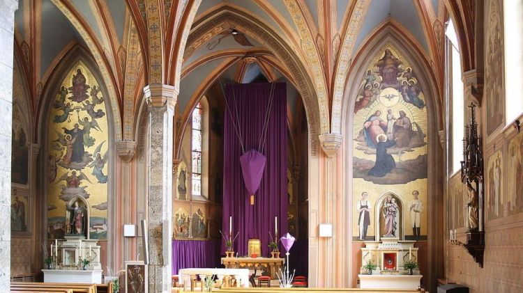 奥地利维也纳一周内再现严重袭击 教堂被劫5名僧侣受伤