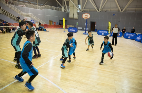 “开创”杯济南市小篮球联赛完美落幕 前CBA冠军成员倾情助阵