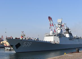 中国海军第三十批护航编队青岛凯旋
