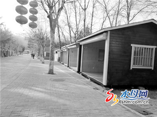 烟台南山公园环境整治完工 新建13个摊位房(图)