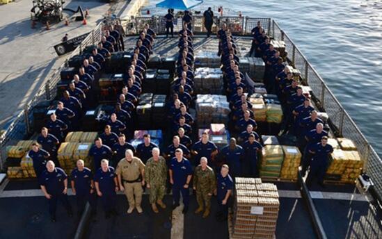 美国海岸警卫队在太平洋查获约16吨可卡因