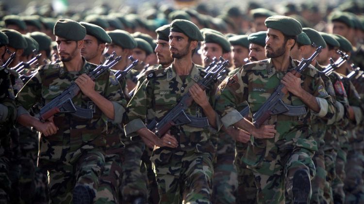 伊朗革命卫队遭自杀式炸弹袭击 已致40死