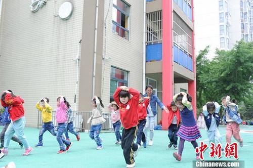北京发布幼儿园质量评估办法 歧视、虐待幼儿将被降级
