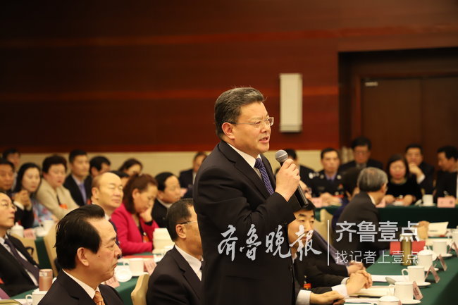 青岛市市长孟凡利：加快动能转换，促进创新转型