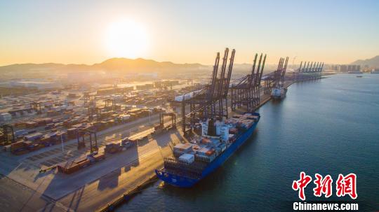 辽宁港口集团开通大连至印尼集装箱外贸航线