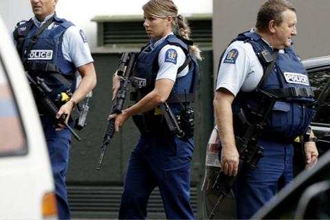 新西兰枪击案最新消息:死亡人数上升至49人_国