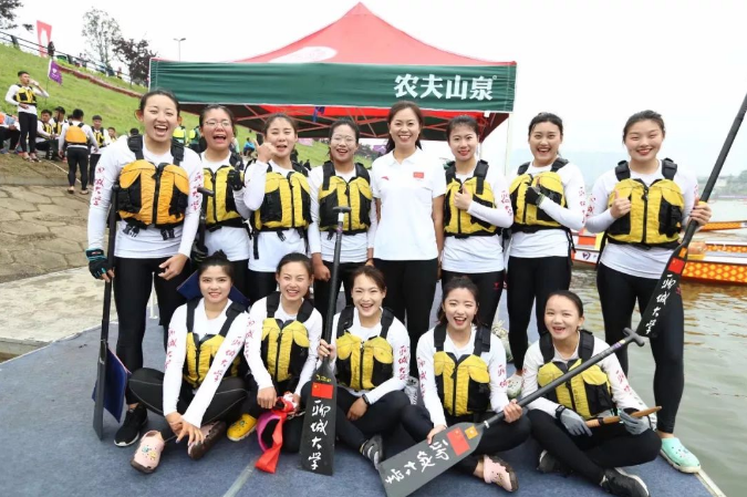 聊城大学夺六冠 成中华龙舟大赛长沙芙蓉站最大赢家