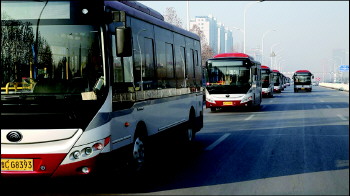 淄博市府东一街道路施工 3条公交线路调整走向