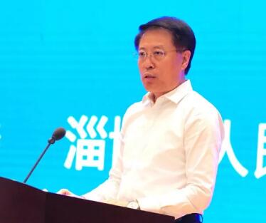 淄博市企业家大会丨江敦涛：各级干部要大胆为企业“站台”