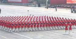 英姿飒爽的女兵