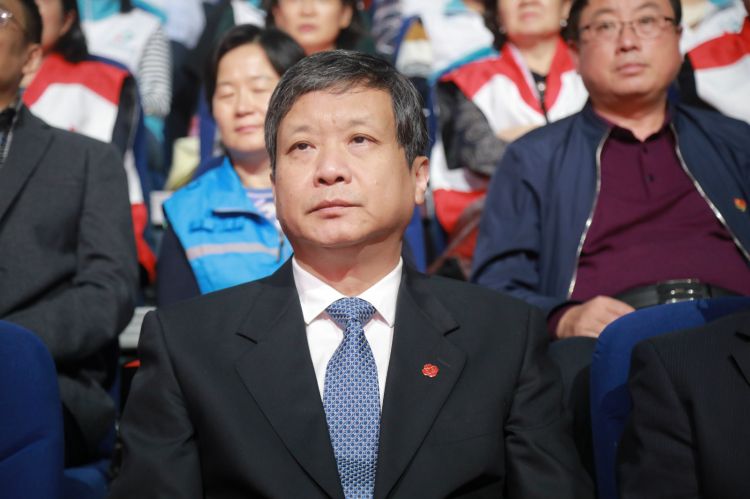 18d92ca25598fce79e9bf9b61c758817.jpg 吕芃_meitu_8.jpg