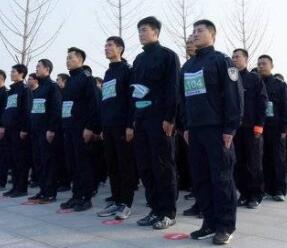 淄博举办公安机关迷你马拉松赛 345人一起展“警”彩