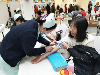 淄博春节备血活动启动 预计献血量70万毫升