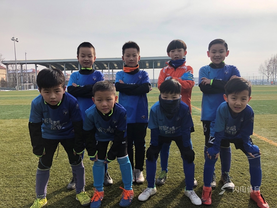 第九届“隆泰·东俊杯”少年足球邀请赛潍坊开幕
