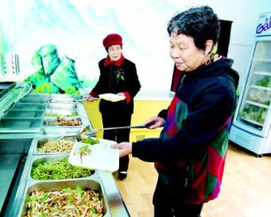 潍坊社区幸福食堂为更多的老人带来便利