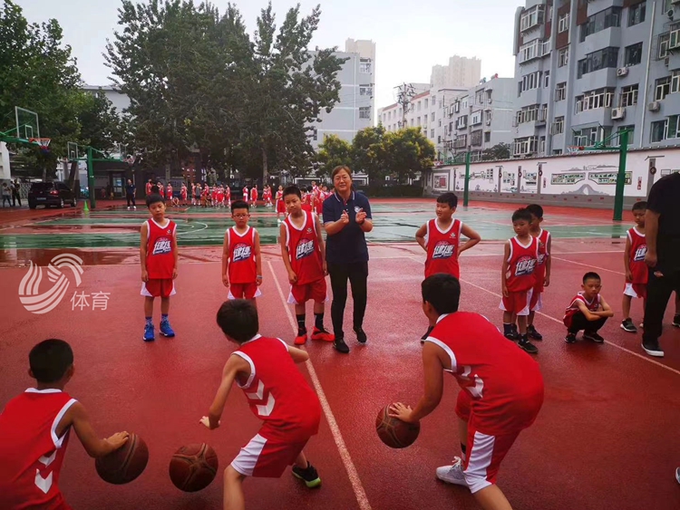 实力派教练助阵！2020济南公益篮球大课堂举行开班仪式