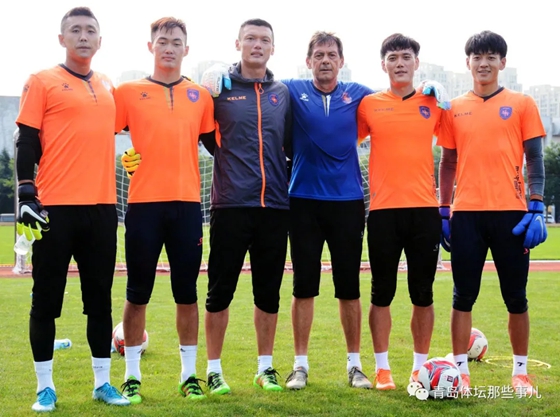 中能功勋门将刘军正式退役 新赛季出任球队领队