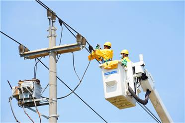 威海市电网负荷突破240万千瓦，创历史最高值