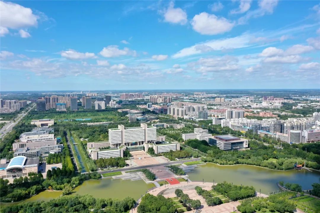 蓝天白云图片壁纸横屏 1598259349851.jpg