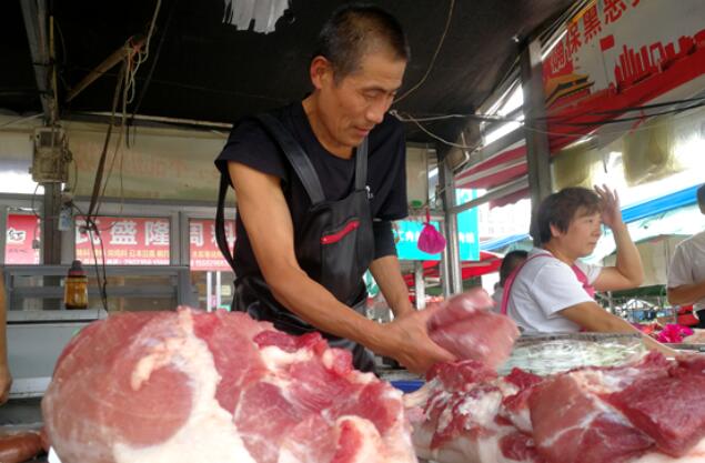 双节来临 临沂市场猪肉价格略降 蔬菜海鲜涨价