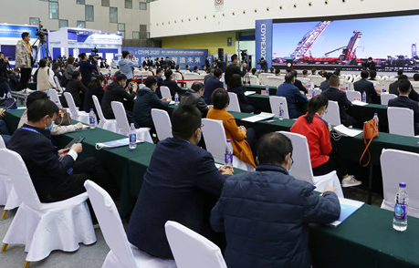 第十三届中国（东营）国际石油石化装备与技术展览会开幕式侧记