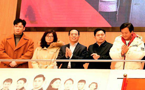 杨振宁简历杨振宁、姚期智正式转为中国科学院院士