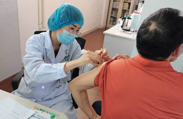 免费！6月底前，东营将完成18-59岁人群新冠病毒疫苗接种